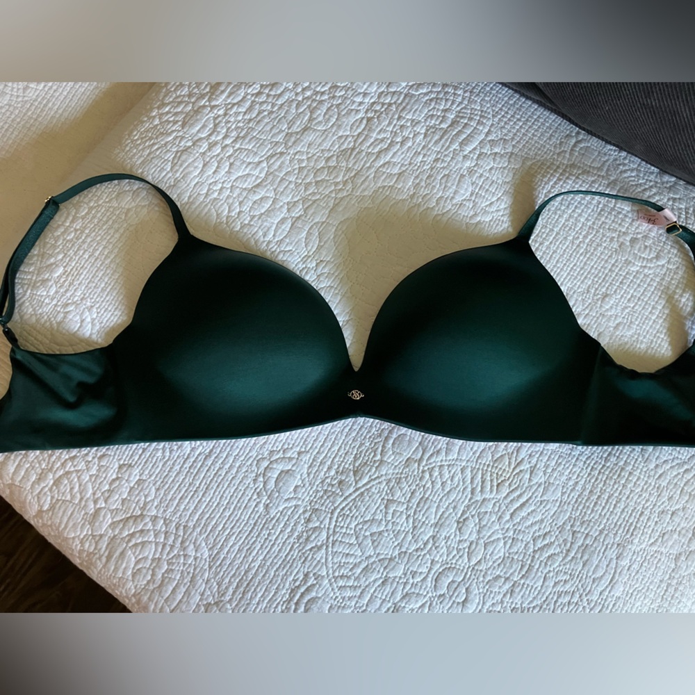 Victoria's Secret Deep Green Bra 34DD NEW